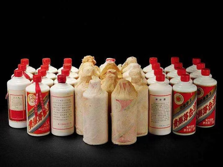 澄江日照岚山回收酒价格哪里回收(附近上门回收茅台酒）?